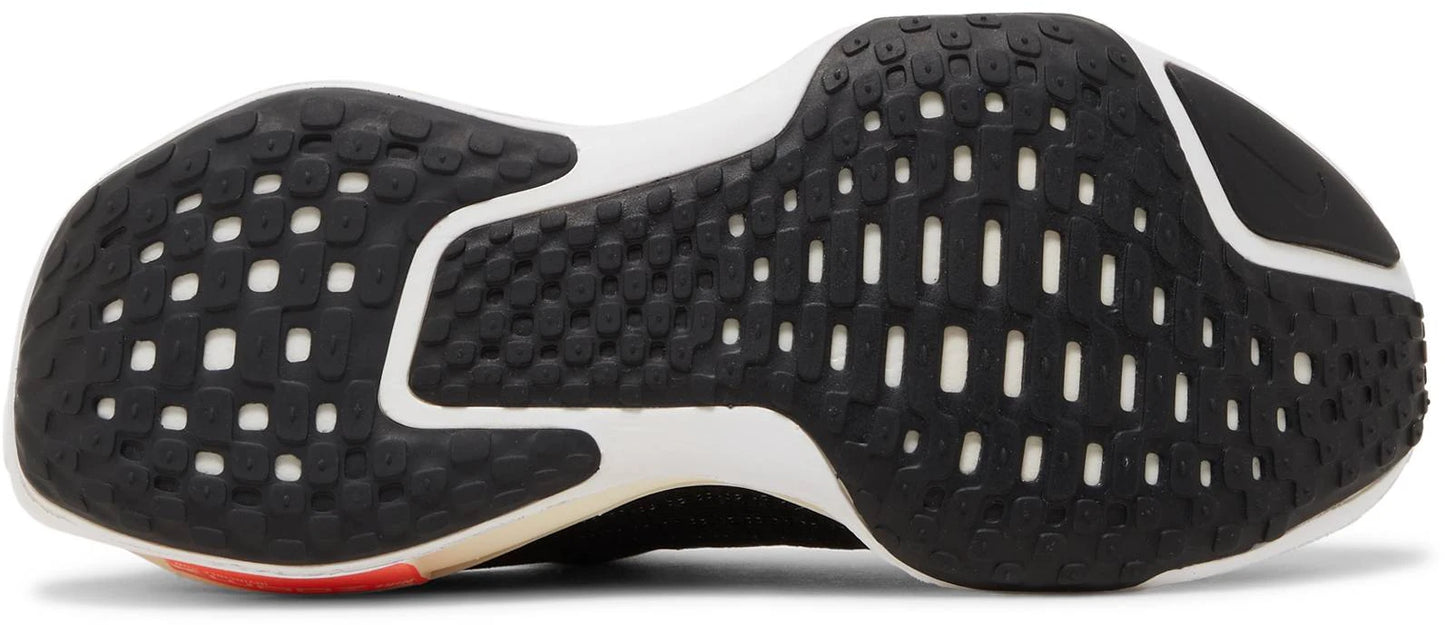 Nike Invincible Run 3 White Black