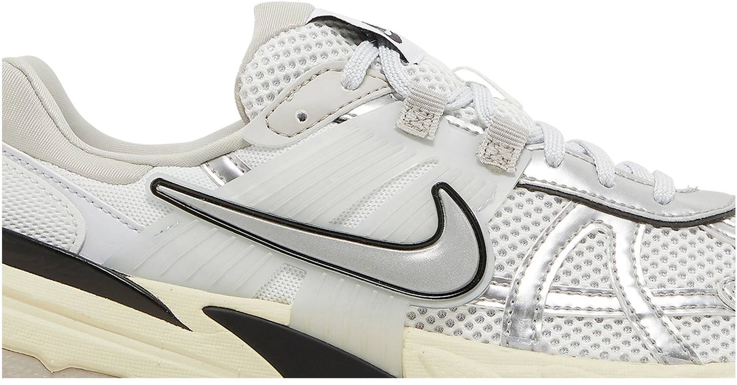 Nike Runtekk White Silver Glitter